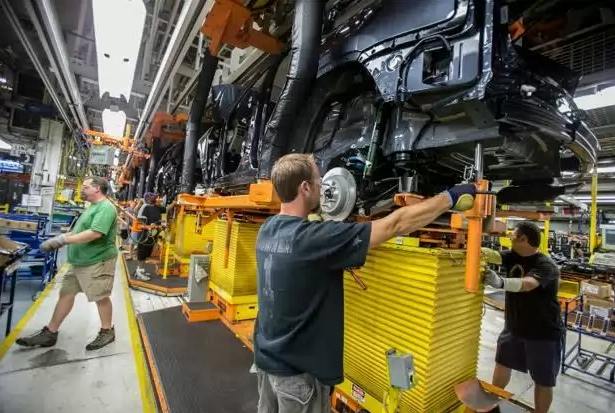 Demand for Jeep Positive for Fiat Chrysler Plants Open
