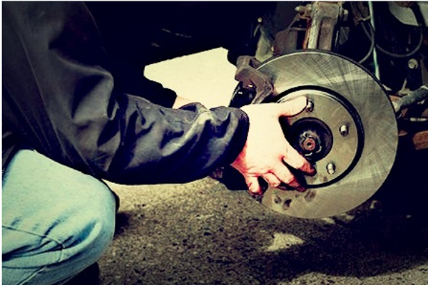 How To Maintain Your Brakes