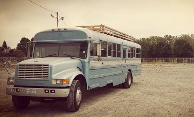 90s-School-Bus-Turned-Into-A-RV-Dream-11